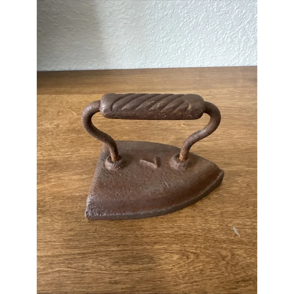 Vintage Cast Iron Sad Flat Iron Clothes Door Stop Rustic Vintage Farmhouse #7